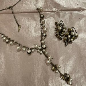 Chloe + Isabel necklace and earrings